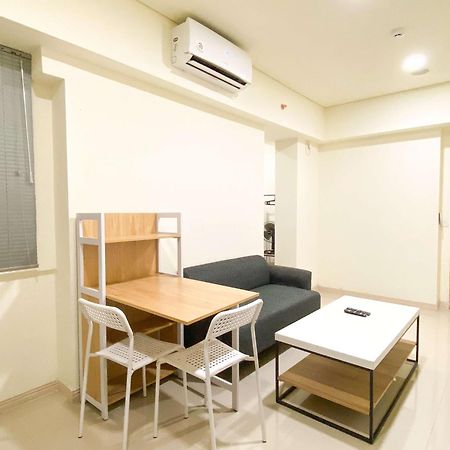 Modern Stay 2Br At Meikarta Apartment By Travelio Cikarang Exterior foto